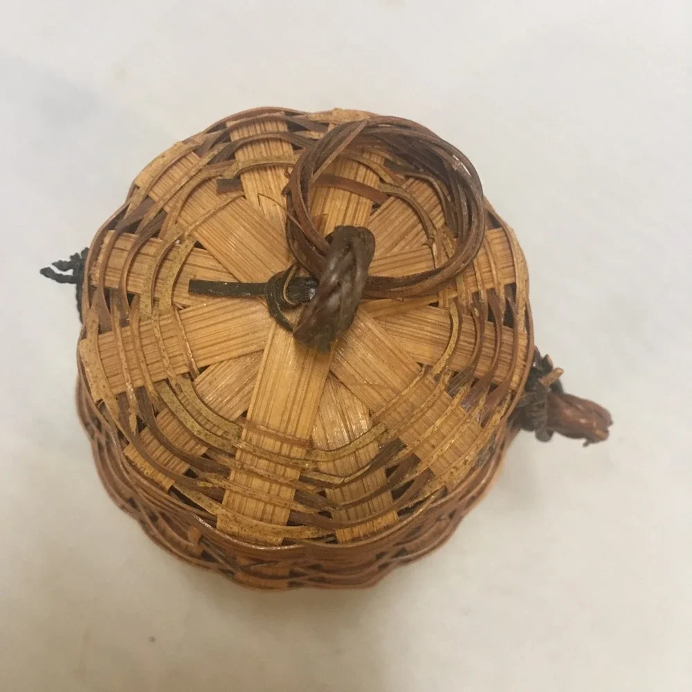 Woven Bamboo Mini Trinket Basket Unisex Brown Handcrafted Lid Cottagecore Boho
